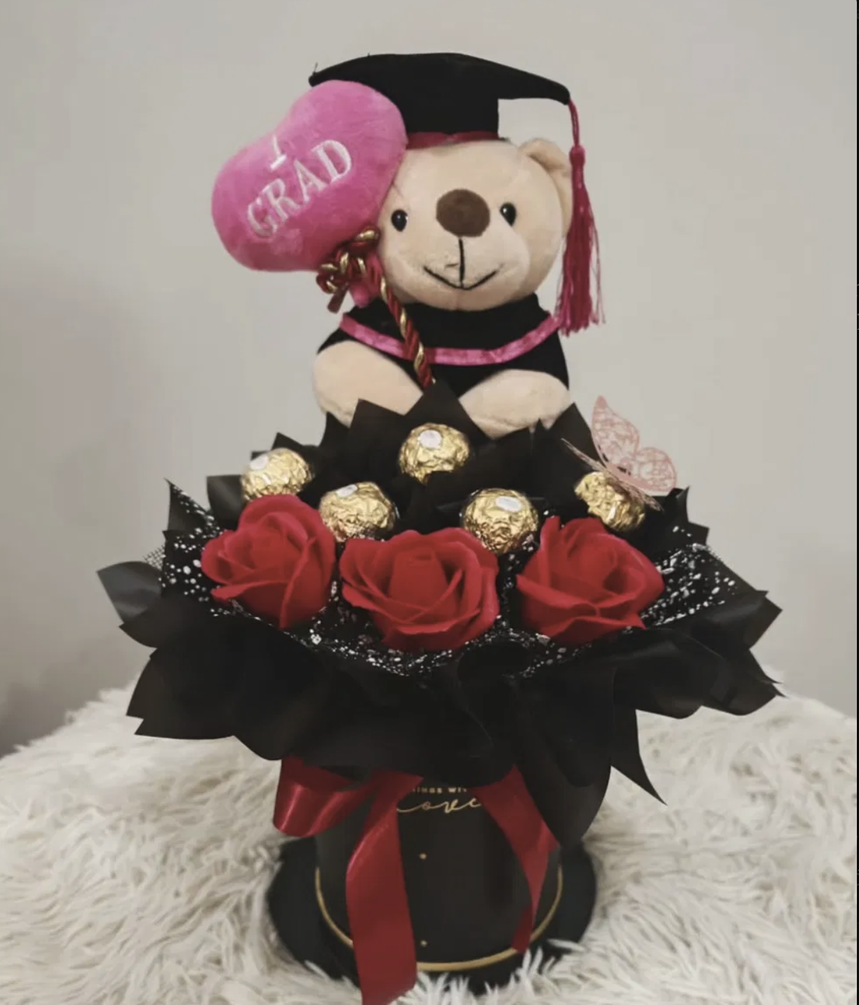 Graduation Bear Delight gift set RM150